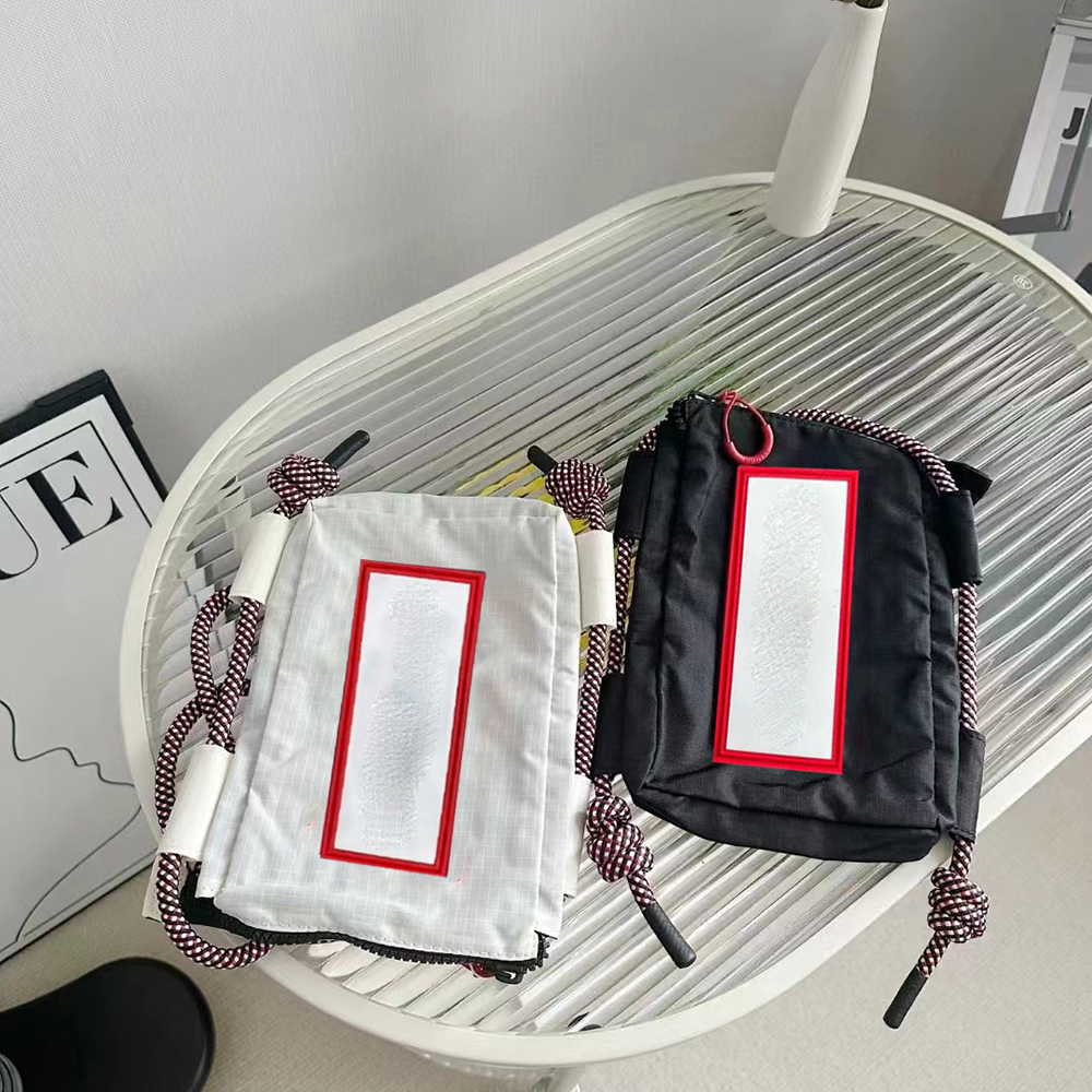Adjustable Shoulder Straps, Zi - đánh giá và giá Travel Accessories Box