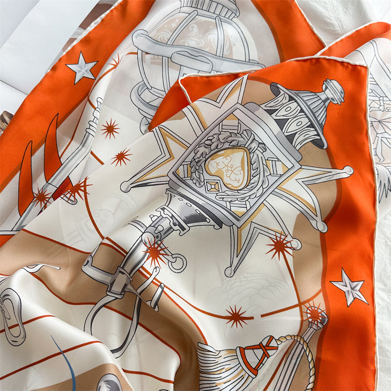 Luxury Brand Scarf Large Silk  - đánh giá và giá Travel Accessories Deals