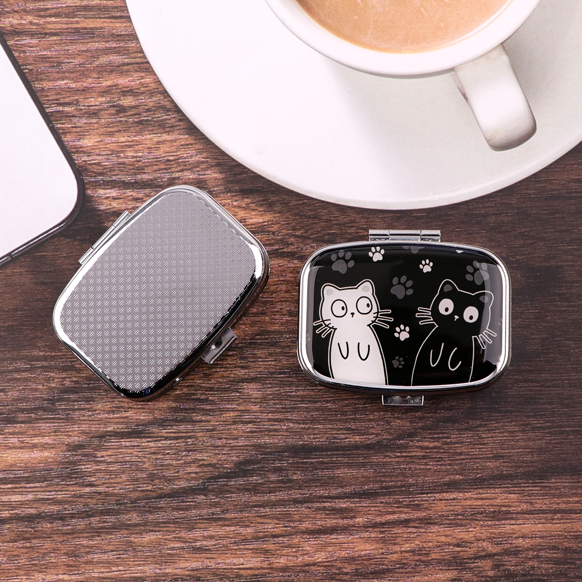Cartoon Black And White Cat Tr - đánh giá và giá Travel Accessories Box