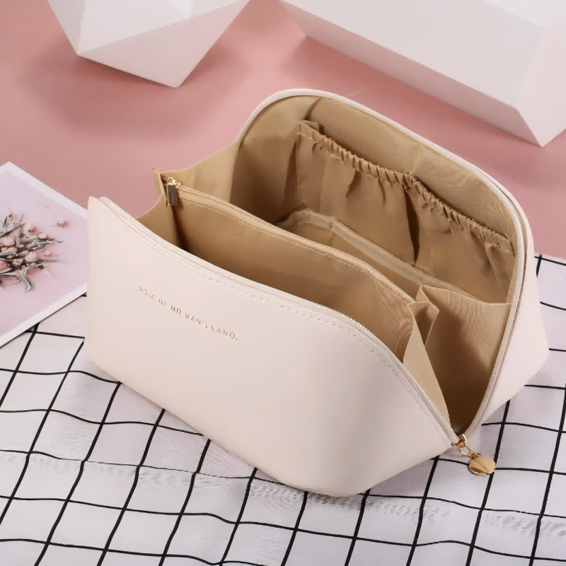 Large Capacity Waterproof Make - đánh giá và giá Travel Accessories Organizer Bag
