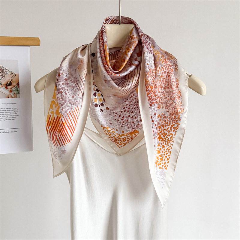 New Silk Head Scarf Triangular - đánh giá và giá Travel Accessories Gifts For Her