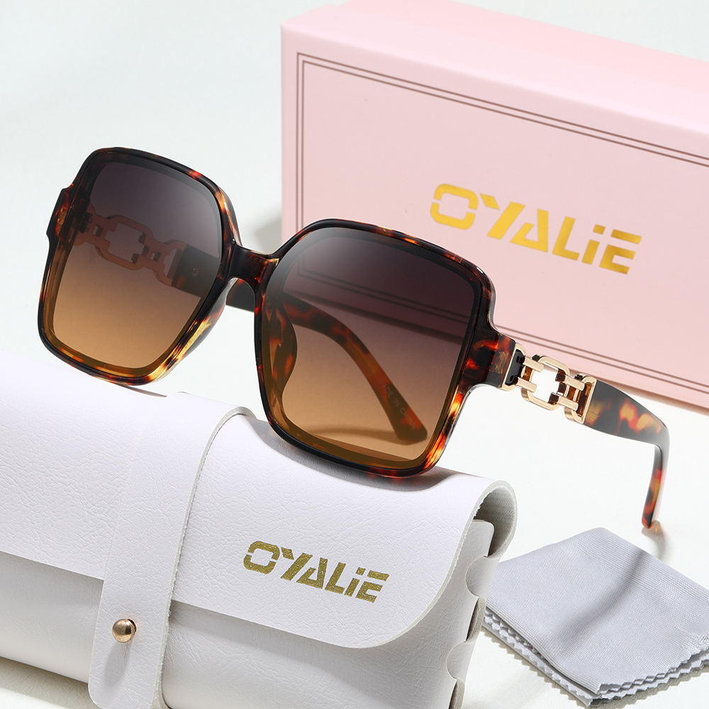 Oyalie Fashionable Square-Fram - đánh giá và giá Travel Accessories Brand