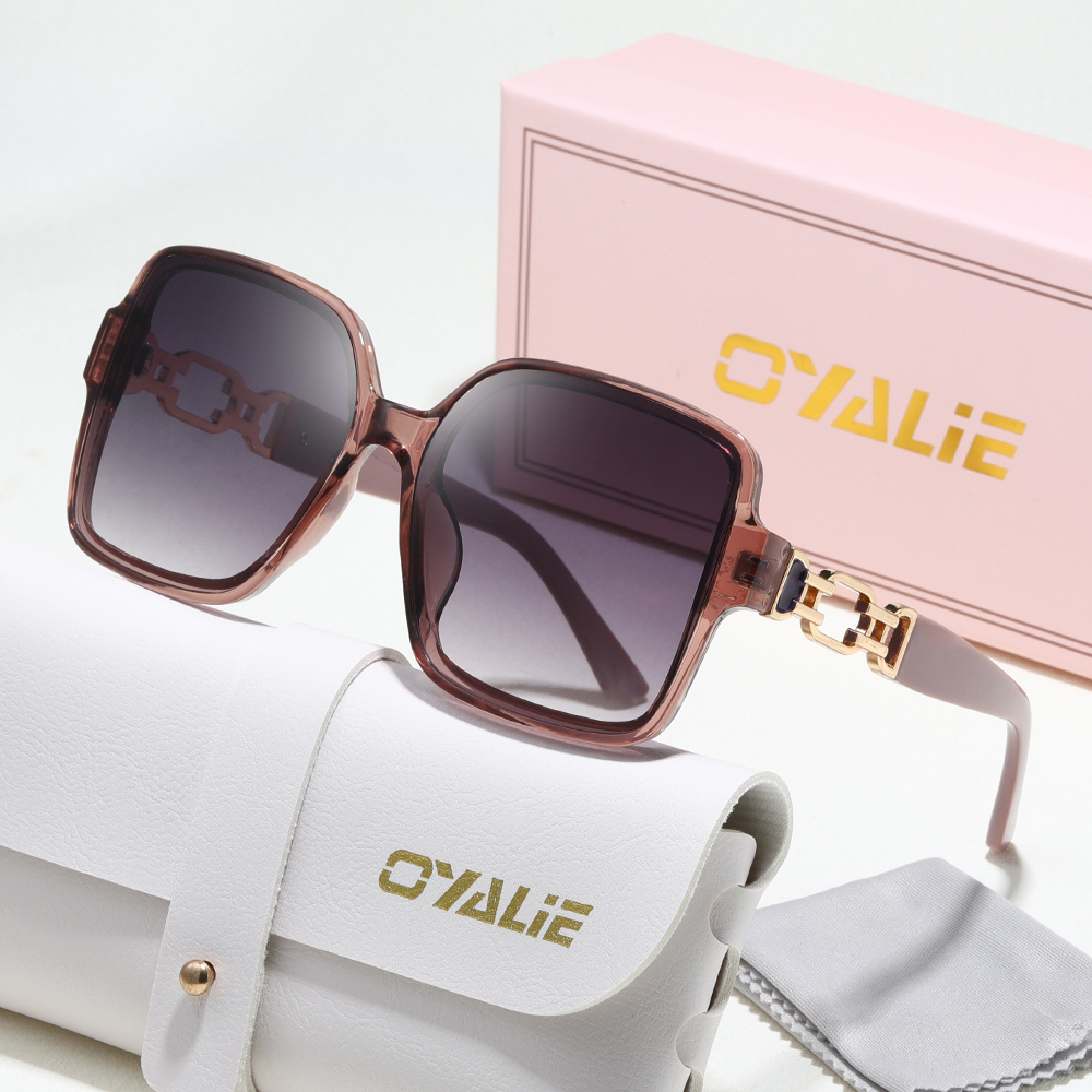 Oyalie Fashionable Square-Fram - đánh giá và giá Travel Accessories Brand